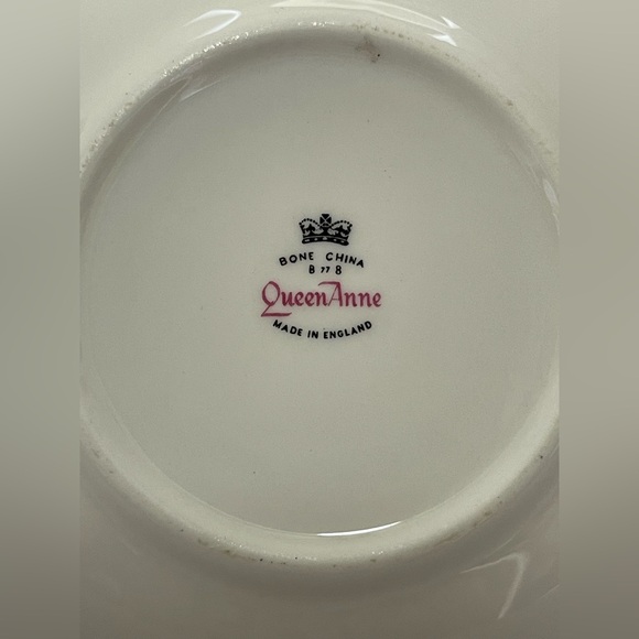 Queen Anne Princess Roses Teacup And Saucer Made In England - Picture 3 of 14
